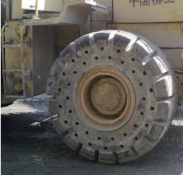 滑移式裝載機(jī)專用實心輪胎